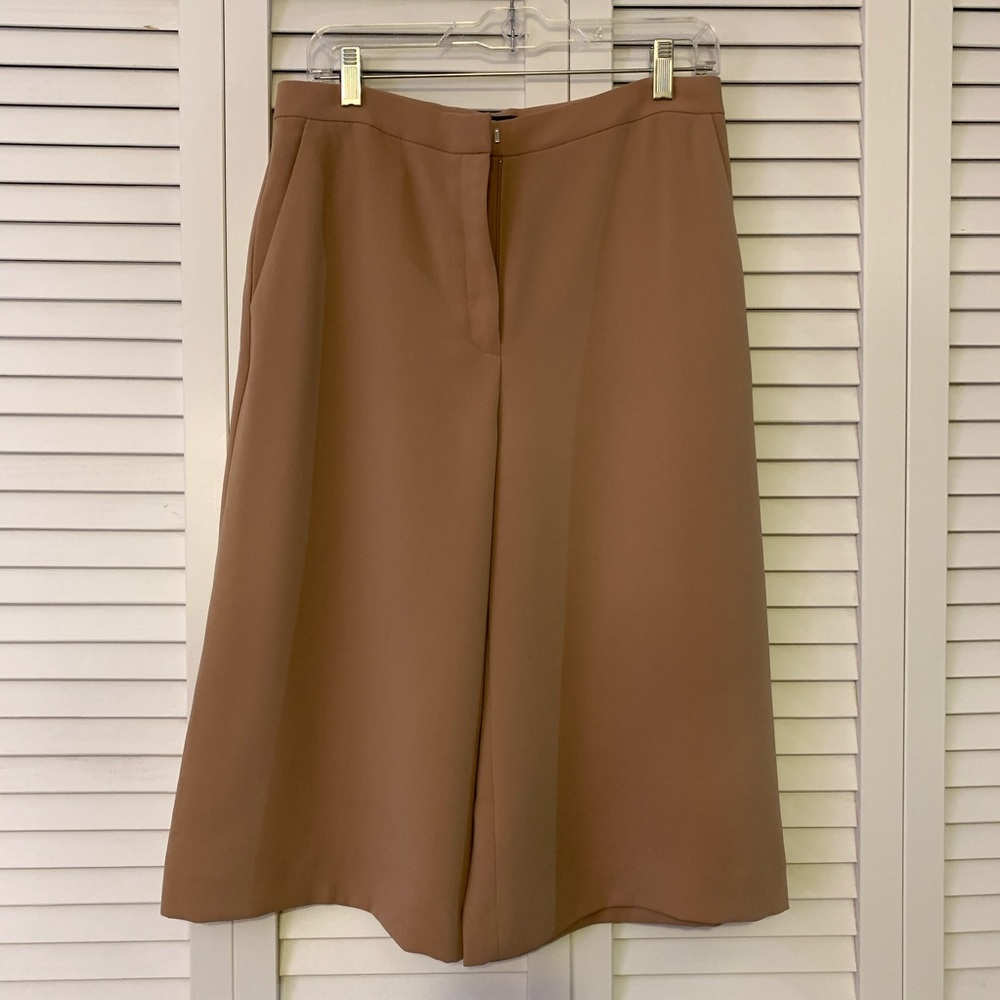 LOFT tan colored culottes Sz 6